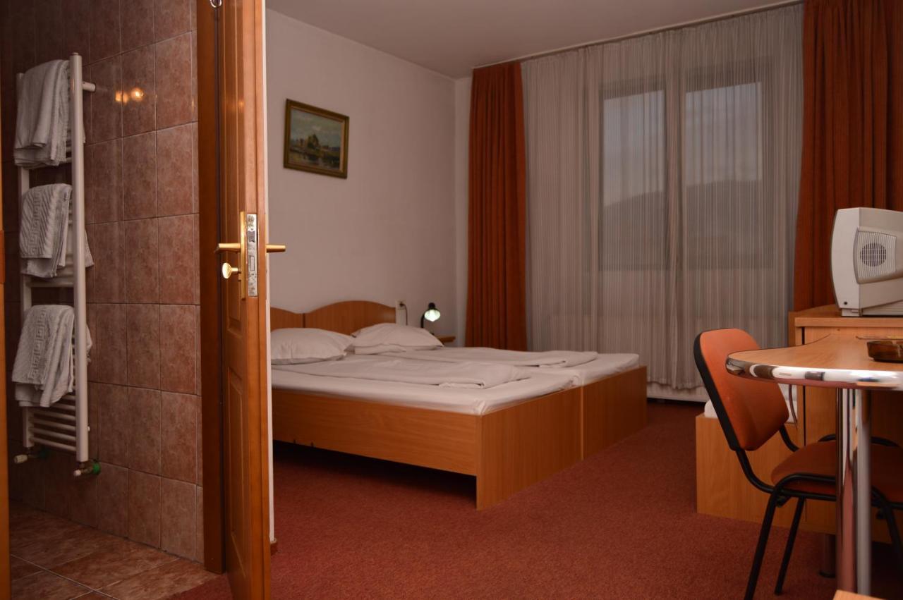Pension Sofie Braşov Exterior foto